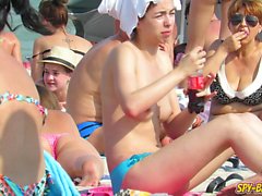 Hot Big Boobs Topless Amateur Teens Bikini Beach Voyeur