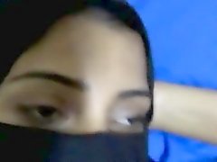 indian girl conceals her face when she will be fucked