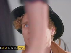 Naughty ginger milf Lauren Phillip's BDSM Confidential - Brazzers