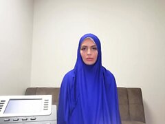 NOOKIES Hijab Sex Can she get Through Immigration