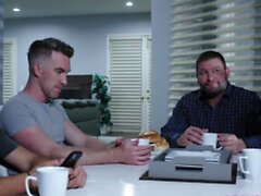 Hunk gays Nick Fitt and Liam Knox blowing big hard cocks