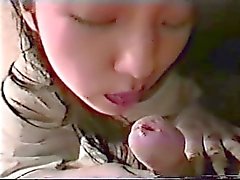 Japanese woman swallows 11