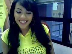 Aline Bernardes Twitcam 2 PT1