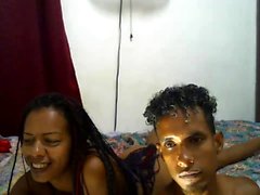 Ebony amateur couple have sexdate on webcam