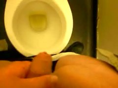 toilet pee