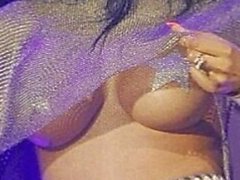 nicki minaj nude!