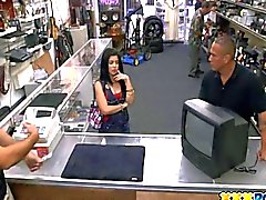 Sexy Latin Chick Trying to Hustle a pawn keeper